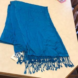 New with tag beautiful blue scarf. Lightweight